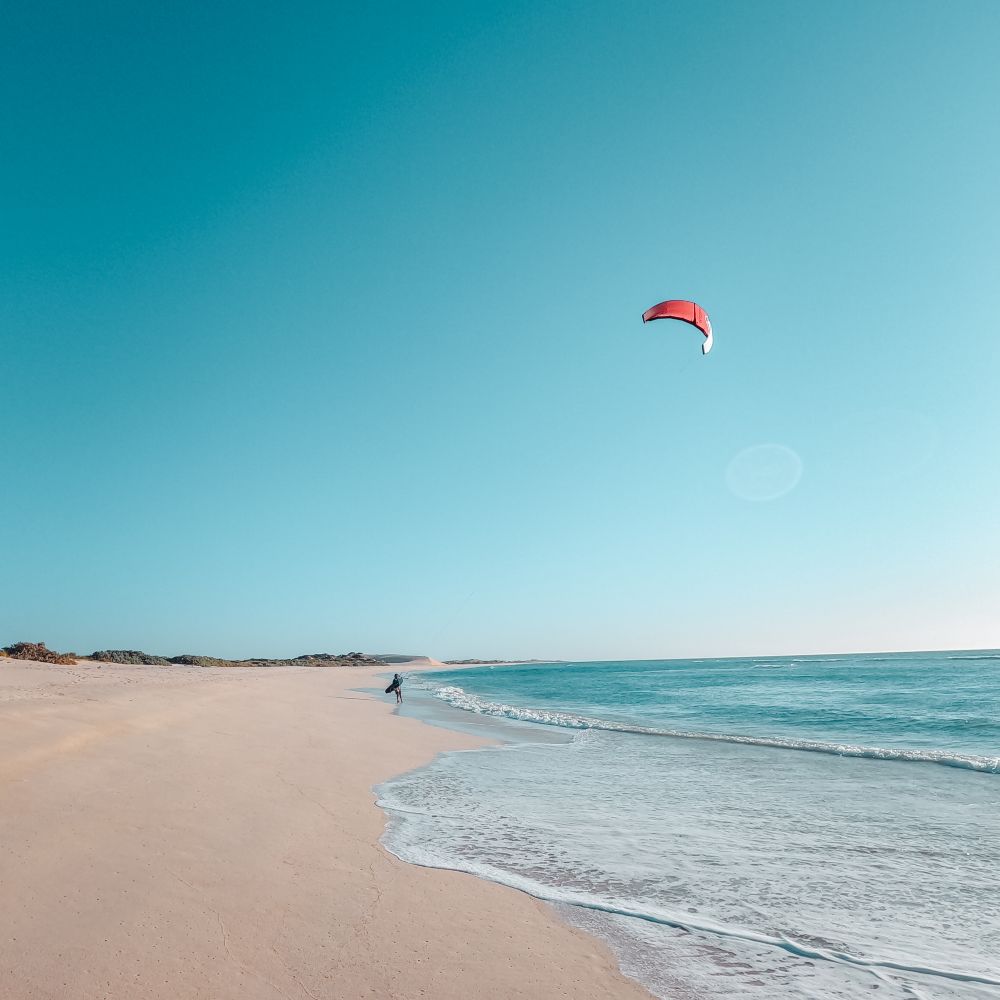 Kitesurfing on the epic beaches of Exmouth